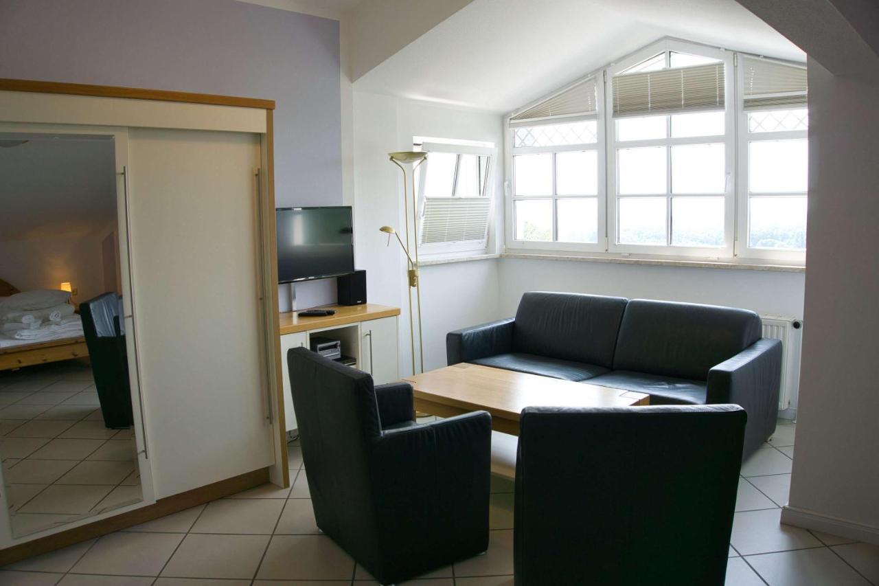 Fewo Mit Meerblick, Gratis Nutzung Vom Ahoi Erlebnisbad Und Sauna In Sellin - Haus Blick Zur See Fewo 11 Goehren  Esterno foto