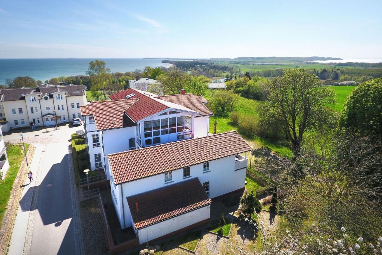 Fewo Mit Meerblick, Gratis Nutzung Vom Ahoi Erlebnisbad Und Sauna In Sellin - Haus Blick Zur See Fewo 11 Goehren  Esterno foto